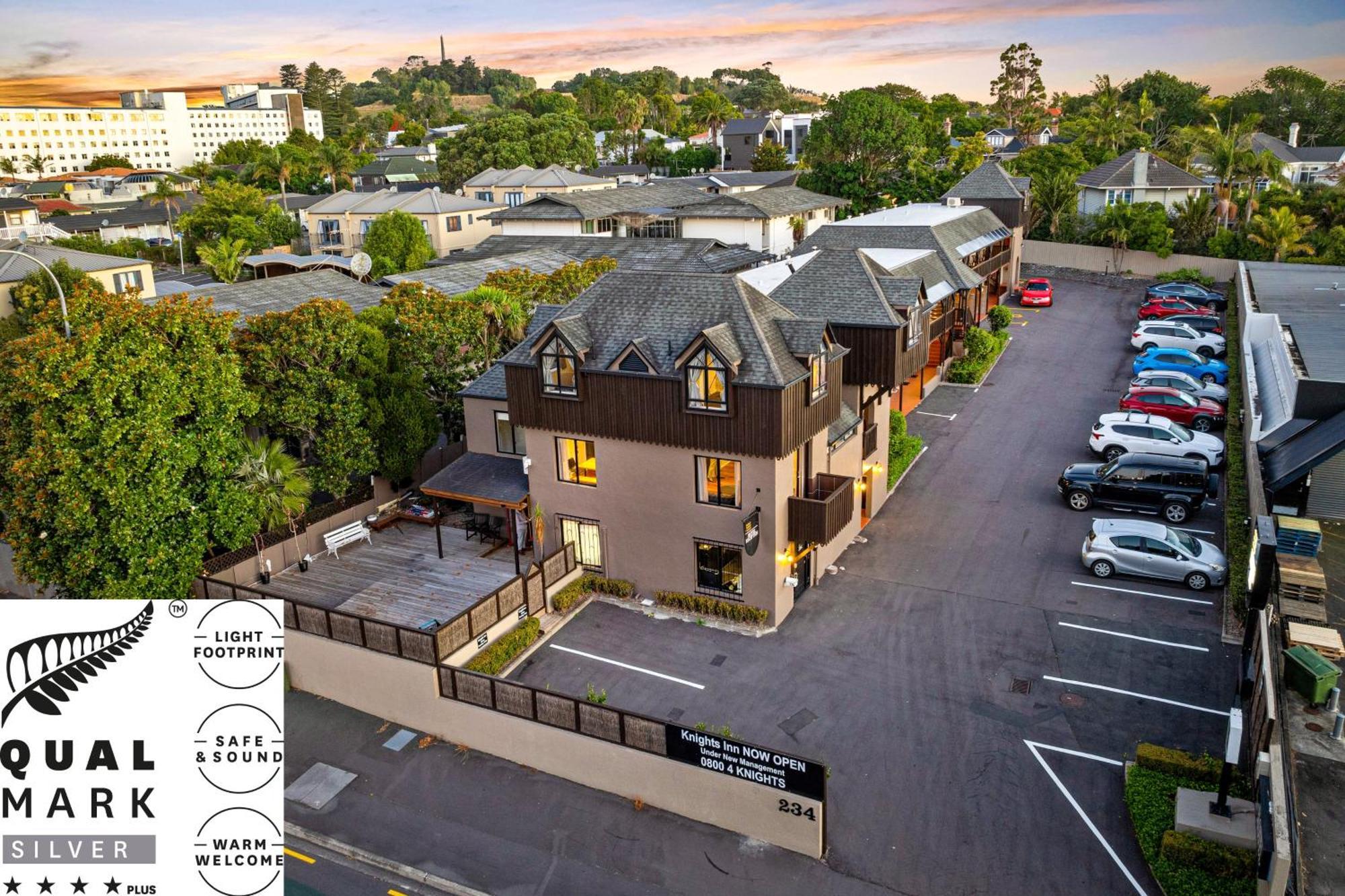 Knights Inn Auckland Exteriör bild